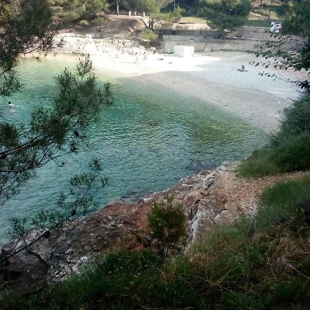 Apartman Tonika Pola Esterno foto