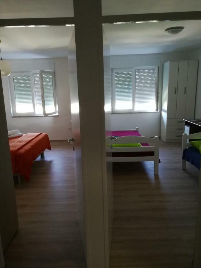 Apartman Tonika Pola Esterno foto