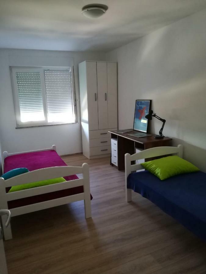 Apartman Tonika Pola Esterno foto