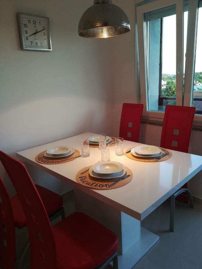 Apartman Tonika Pola Esterno foto