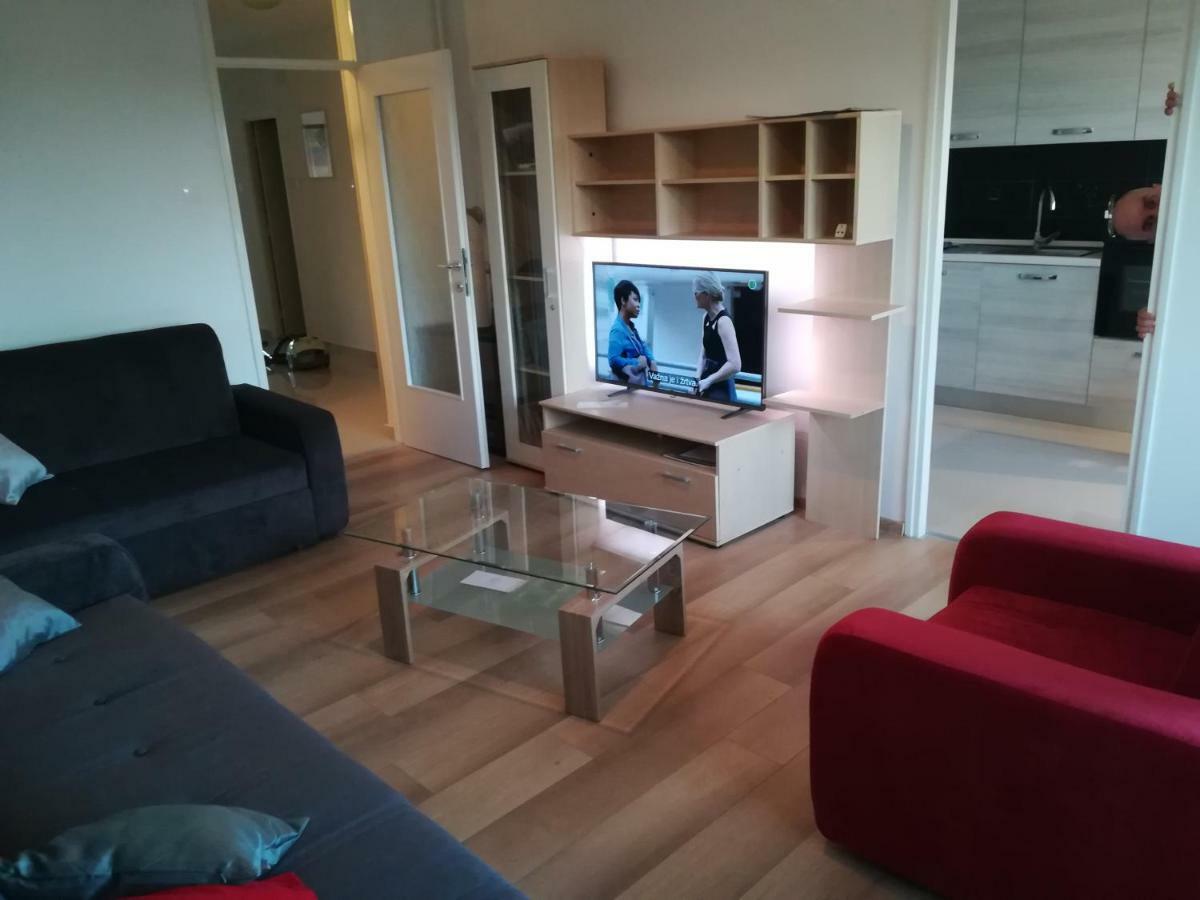 Apartman Tonika Pola Esterno foto