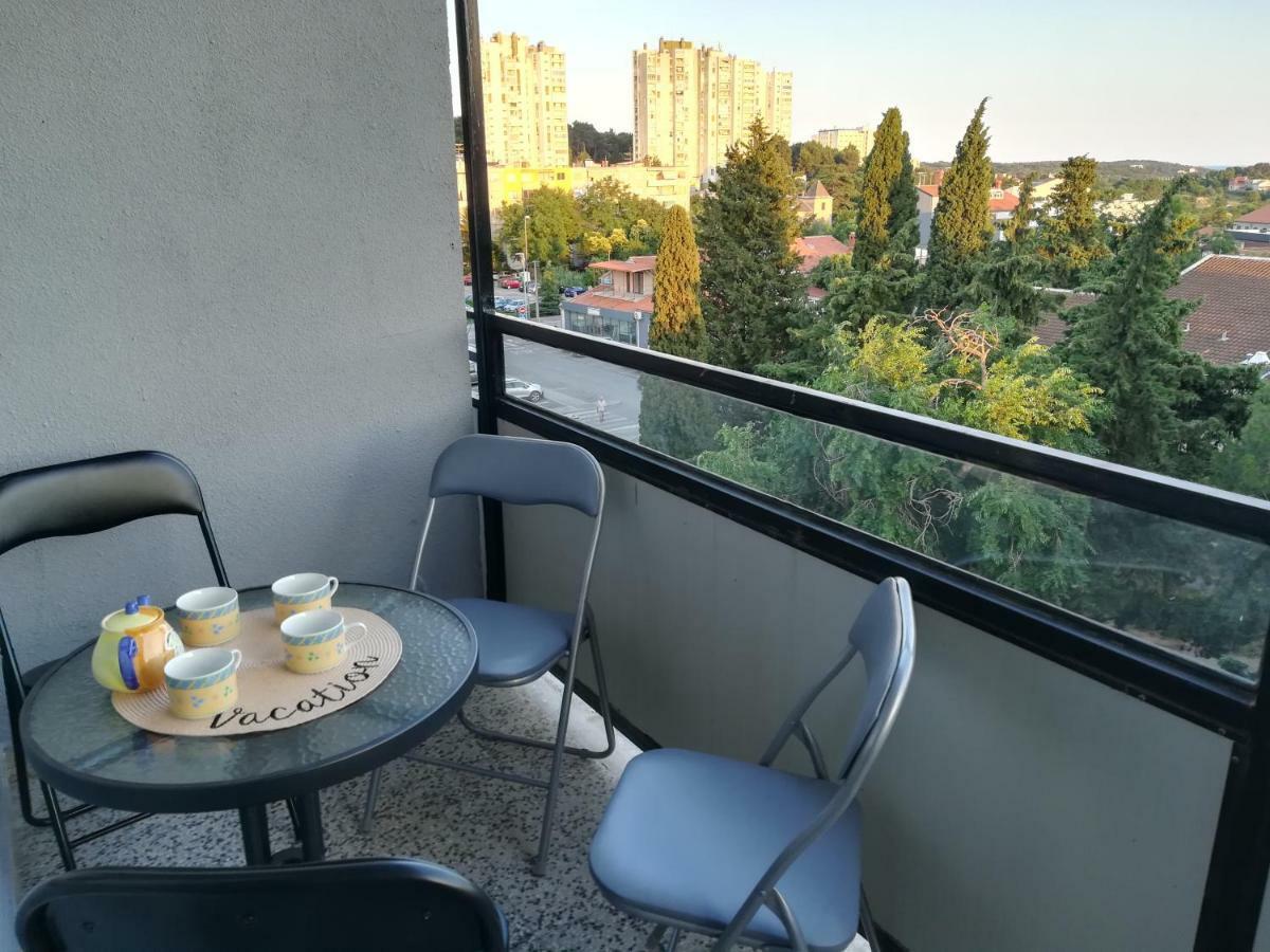 Apartman Tonika Pola Esterno foto