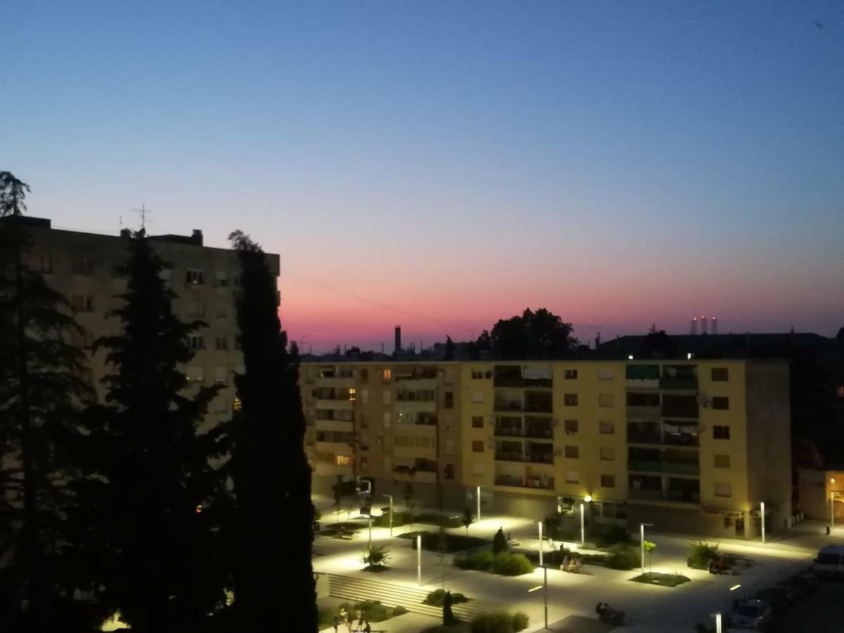 Apartman Tonika Pola Esterno foto